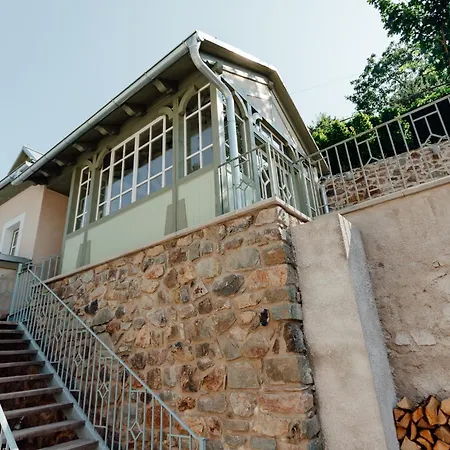 Apartmanovy Dom Bisou - Trojicne Namestie 아파트 Banská Štiavnica