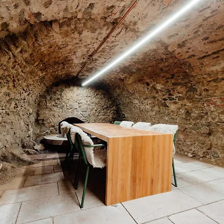 Апартаменты Apartmanovy Dom Bisou - Trojicne Namestie