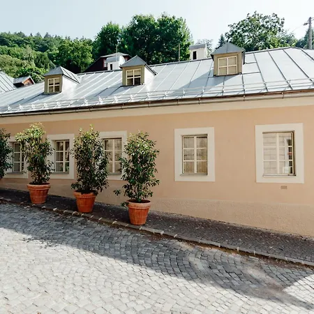 Апартаменты Apartmanovy Dom Bisou - Trojicne Namestie