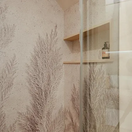 Apartmanovy Dom Bisou - Trojicne Namestie 公寓 *