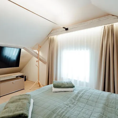 Apartmanovy Dom Bisou - Trojicne Namestie