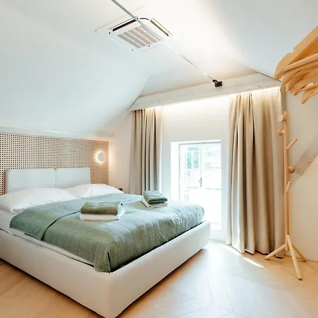 Апартаменты Apartmanovy Dom Bisou - Trojicne Namestie Банска-Штьявница