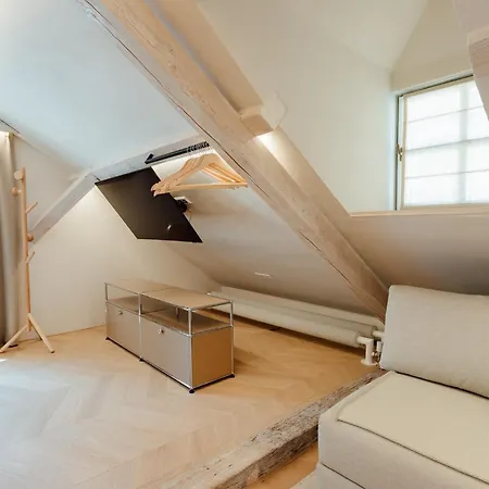 Apartmanovy Dom Bisou - Trojicne Namestie *