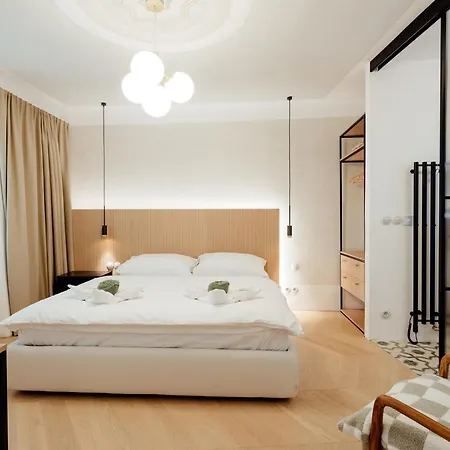 公寓 Apartmanovy Dom Bisou - Trojicne Namestie