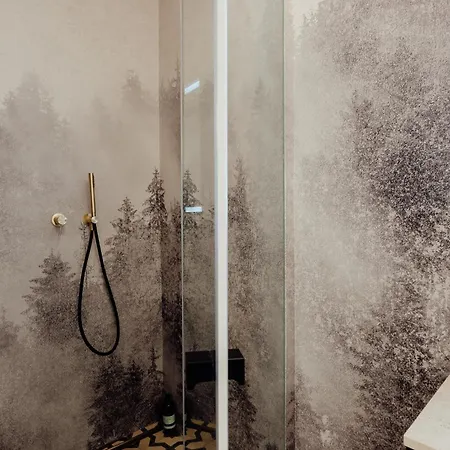 Apartmanovy Dom Bisou - Trojicne Namestie * Banská Štiavnica