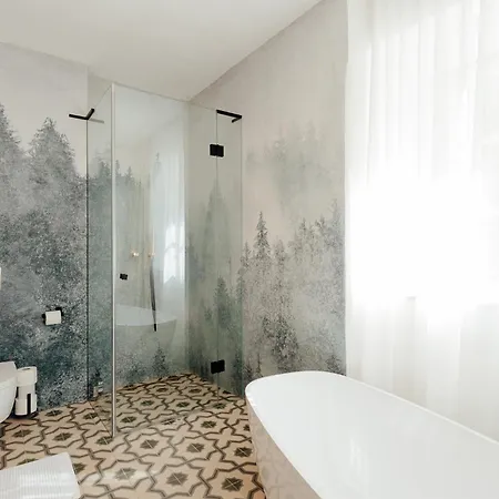 Апартаменты Apartmanovy Dom Bisou - Trojicne Namestie