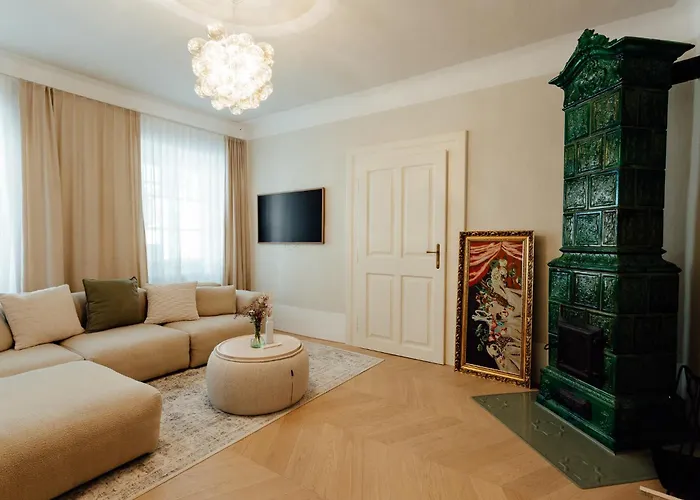 Apartmanovy Dom Bisou - Trojicne Namestie דירה *