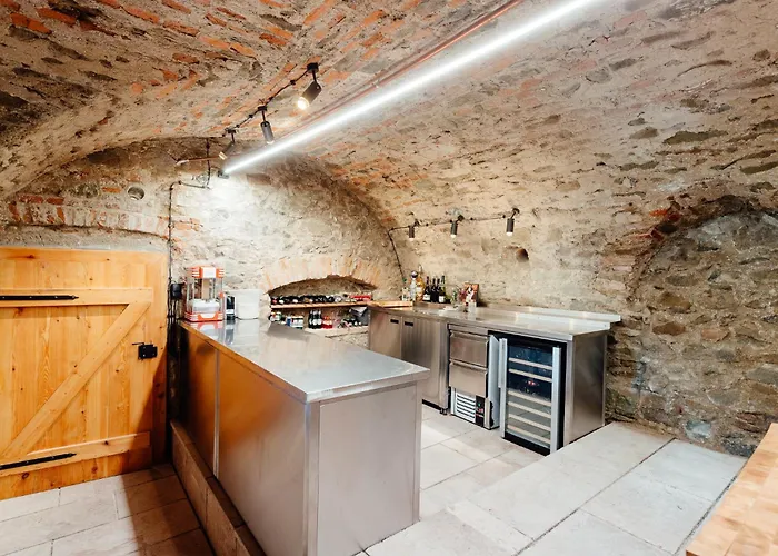 Apartmánový Dom Bisou - Trojičné Námestie