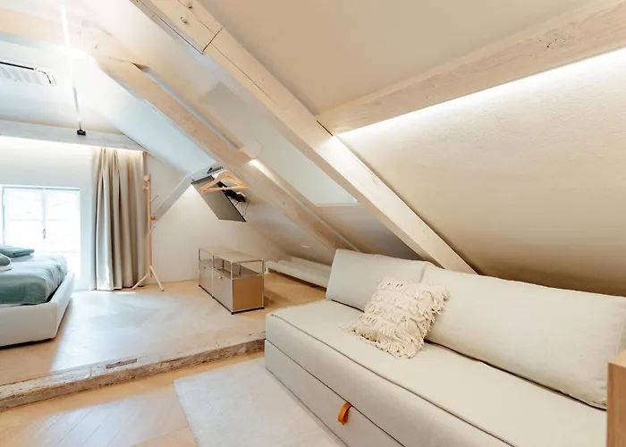 Apartmanovy Dom Bisou - Trojicne Namestie Banská Štiavnica
